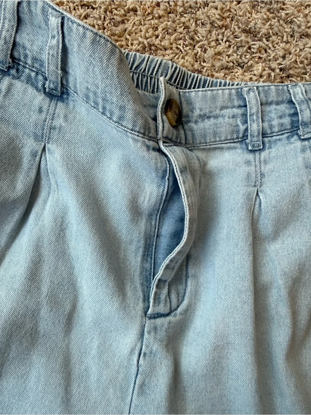 American Eagle Paperbag Waist Denim Shorts Light Wash Pull On Cuffed Women’s S - Picture 10 of 13